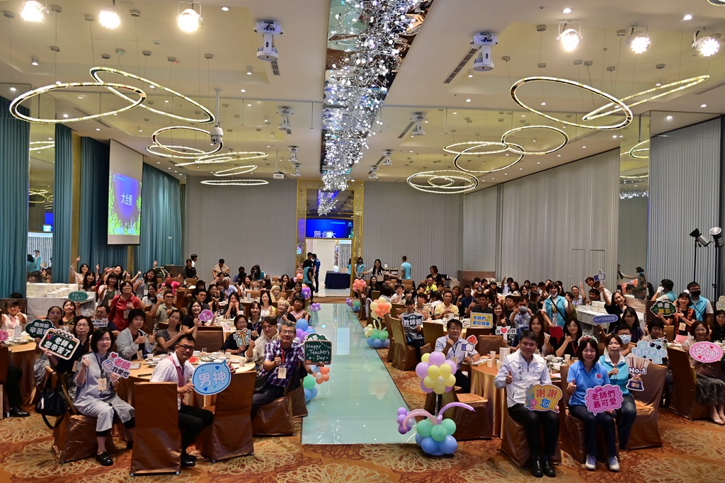 臺東縣政府今(28)日舉辦113年度教師節表揚大會，秘書長盧協昌表示今年受獎人員共199位