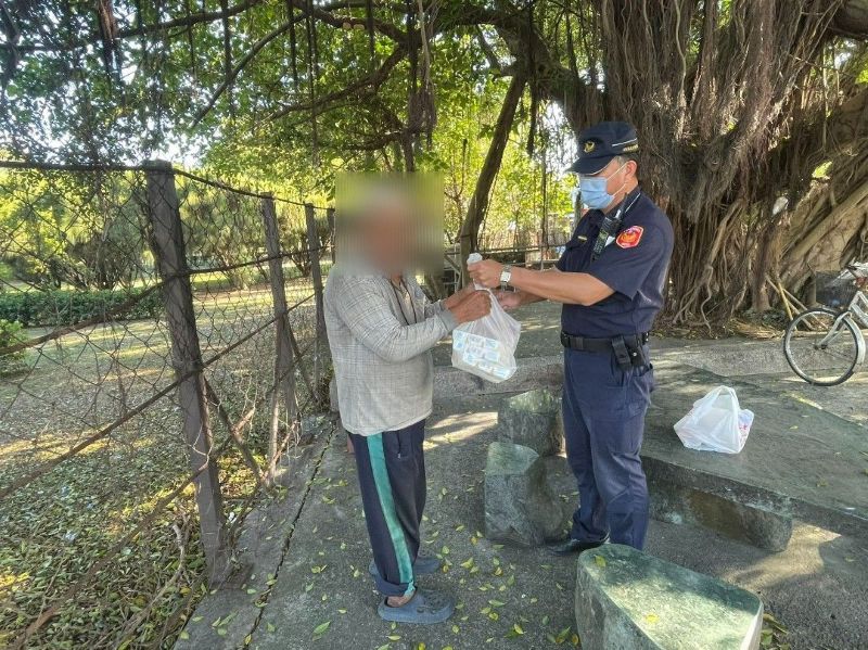 gridart 20241220 074109313 copy